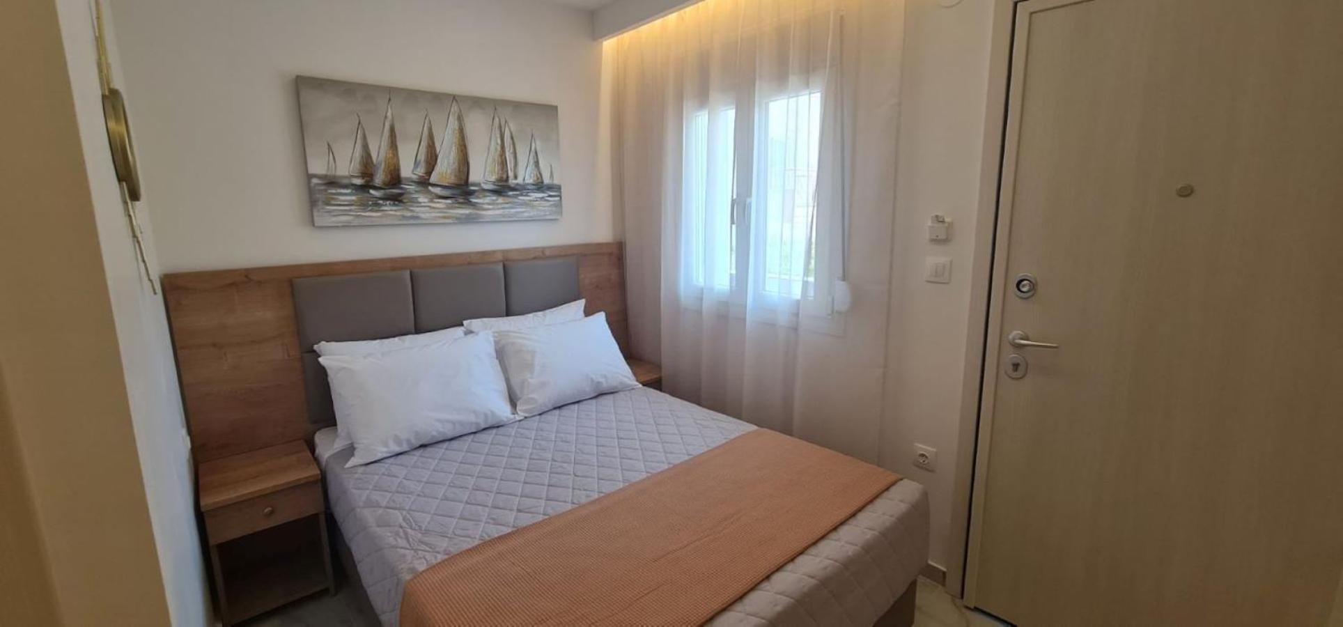 Z Elegant Studios Переа Экстерьер фото