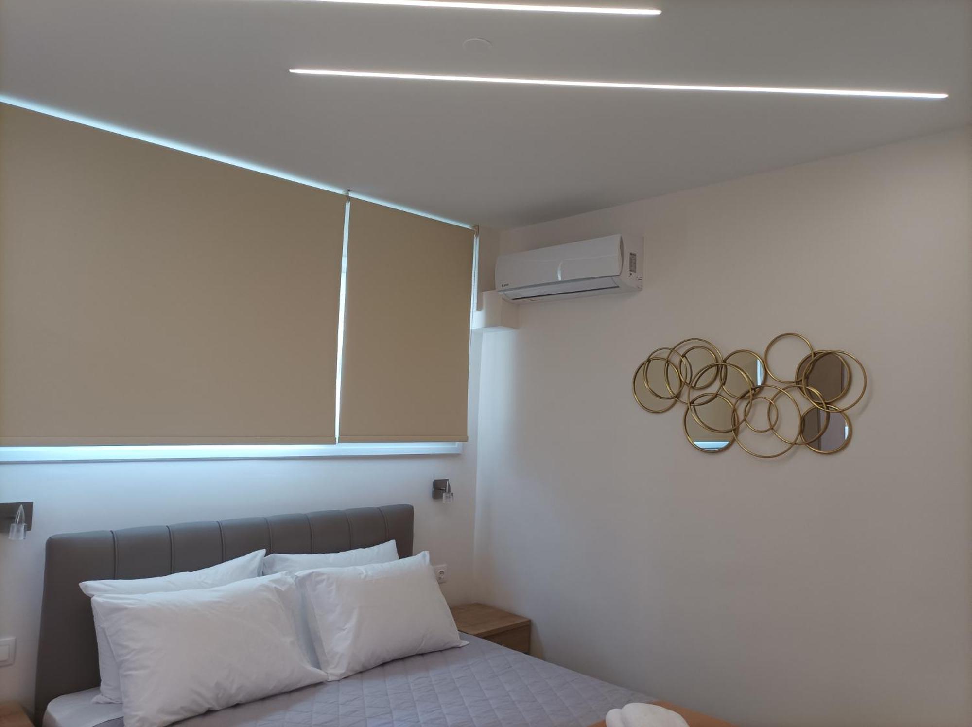 Z Elegant Studios Переа Экстерьер фото